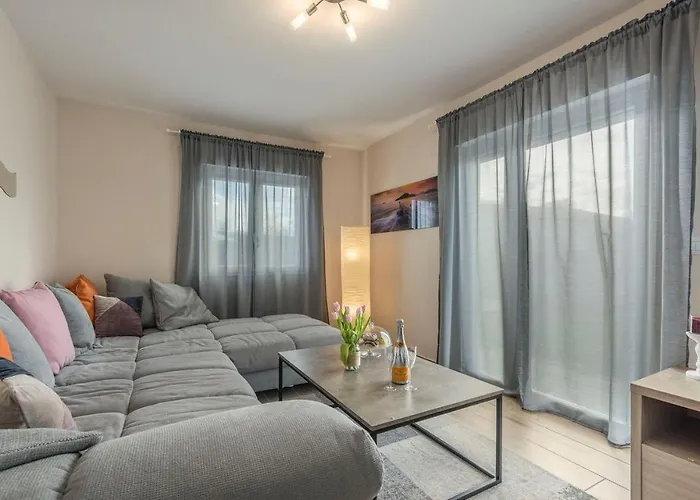 Frontera Croatia * Poreč