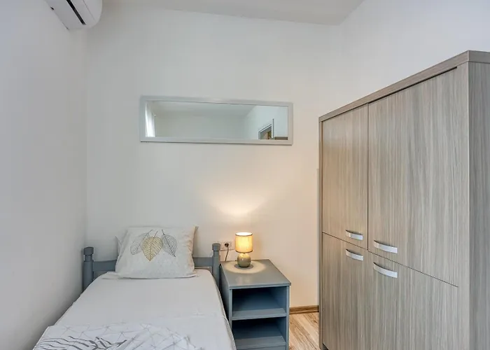 Frontera Croatia * Пореч